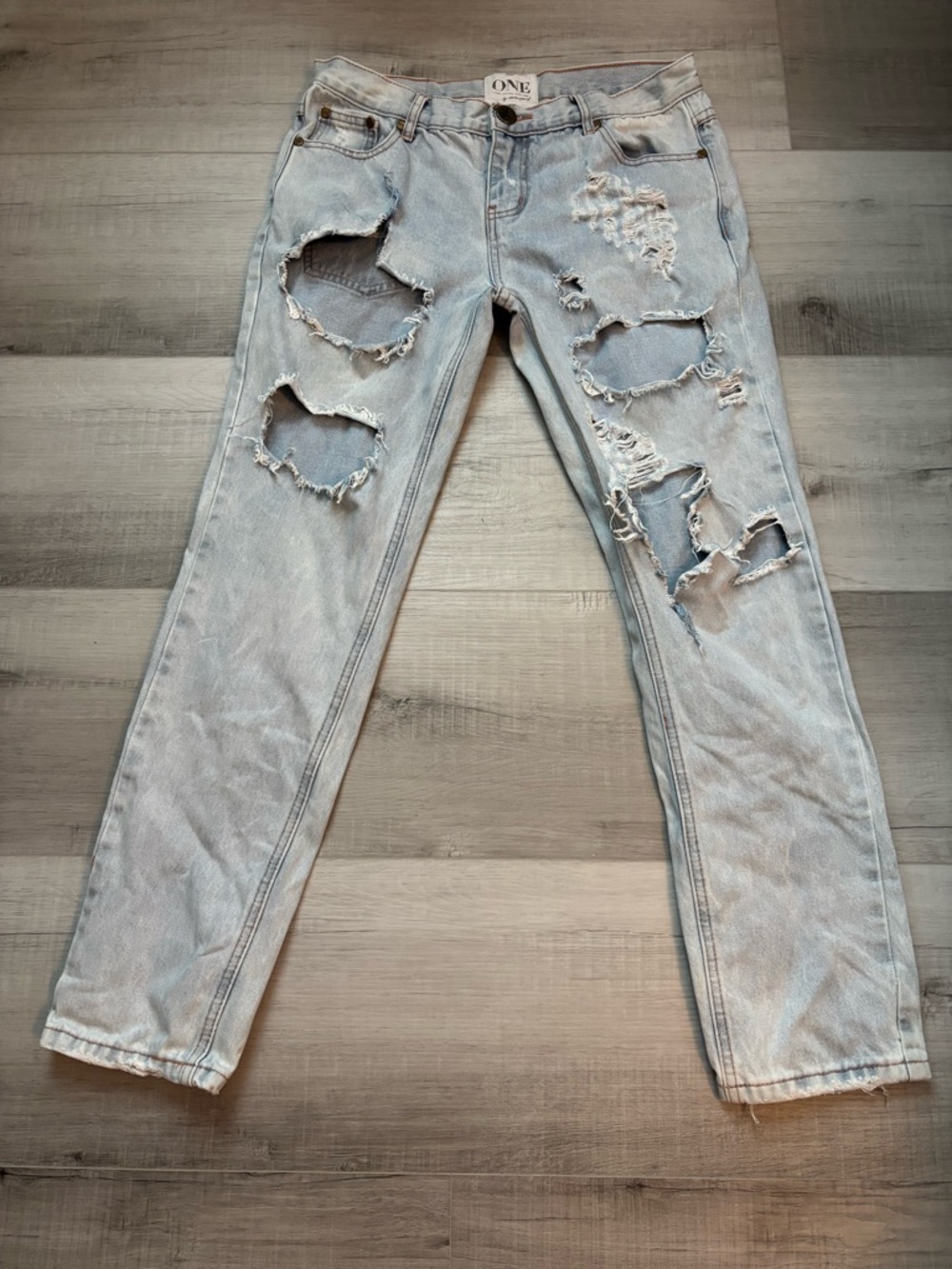 One Teaspoon Distressed Jeans Size 28 Light Wash Ripped Denim
